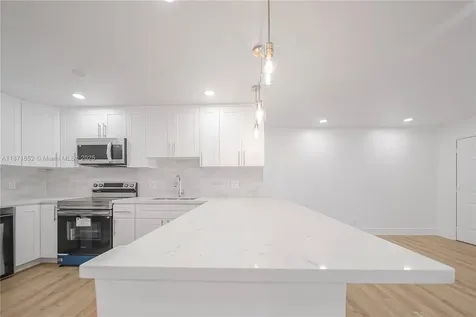 2106 Alfred Drive Boynton Beach FL 33426