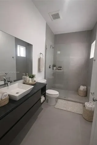 538 NW 17th Avenue Fort Lauderdale FL 33311