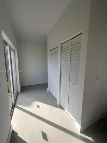 538 NW 17th Avenue Fort Lauderdale FL 33311