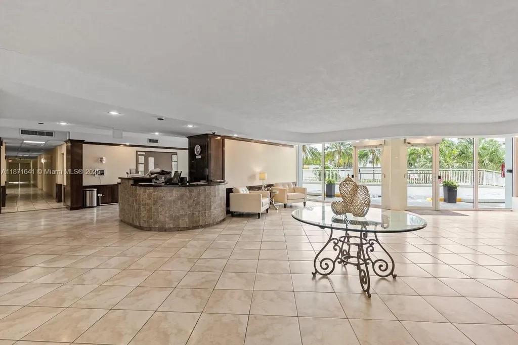 2841 N Ocean Boulevard Fort Lauderdale FL 33308