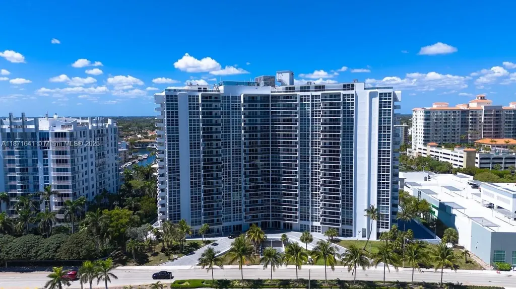 2841 N Ocean Boulevard Fort Lauderdale FL 33308