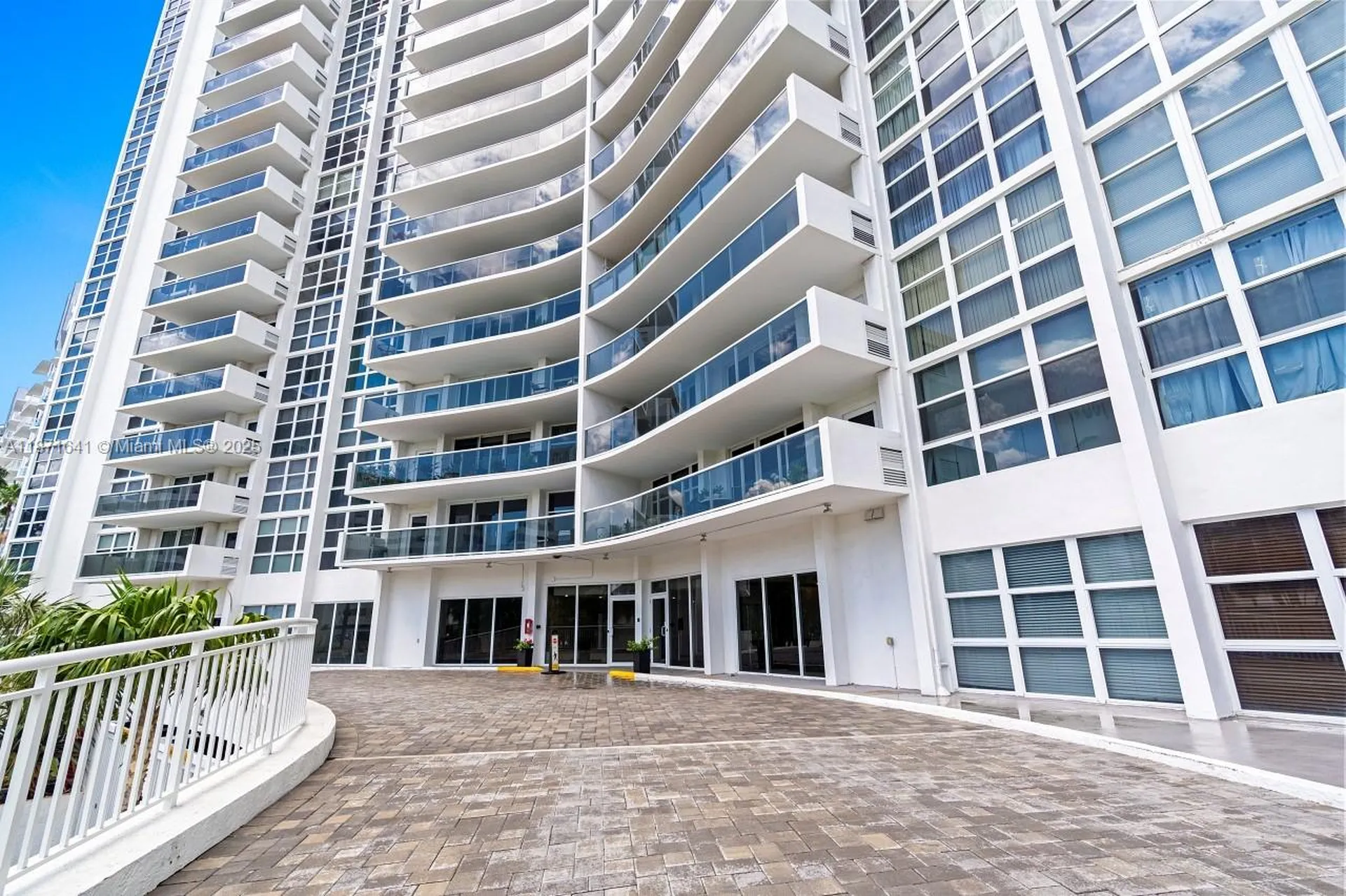 2841 N Ocean Boulevard Fort Lauderdale FL 33308