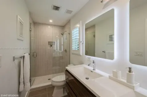 6240 NE 21st Road Fort Lauderdale FL 33308