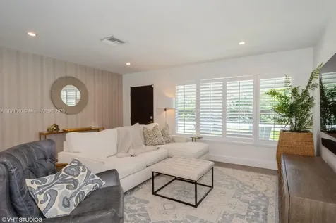 6240 NE 21st Road Fort Lauderdale FL 33308