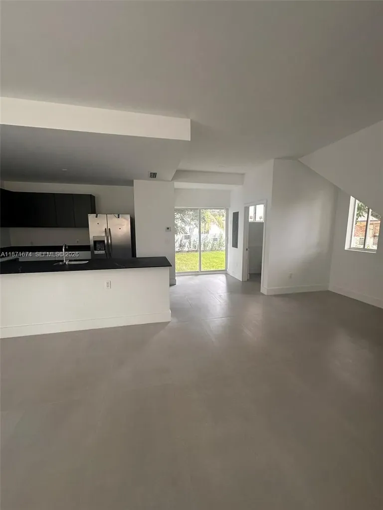 532 NW 17th Avenue Fort Lauderdale FL 33311