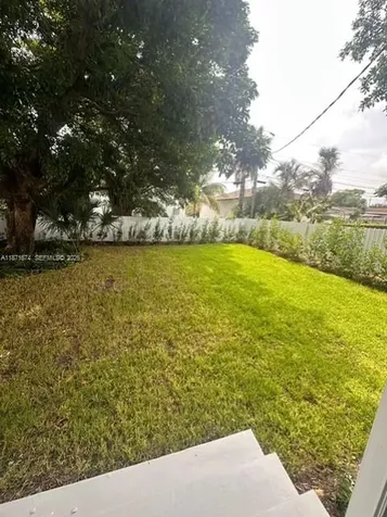 532 NW 17th Avenue Fort Lauderdale FL 33311