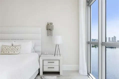 17301 Biscayne Boulevard North Miami Beach FL 33160