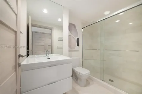 17301 Biscayne Boulevard North Miami Beach FL 33160