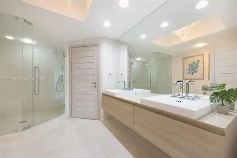 17301 Biscayne Boulevard North Miami Beach FL 33160