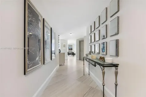 17301 Biscayne Boulevard North Miami Beach FL 33160