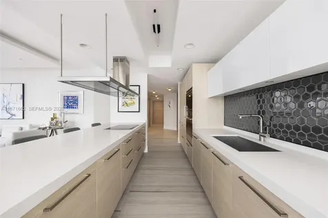 17301 Biscayne Boulevard North Miami Beach FL 33160