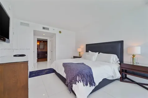 6801 Collins Avenue Miami Beach FL 33141