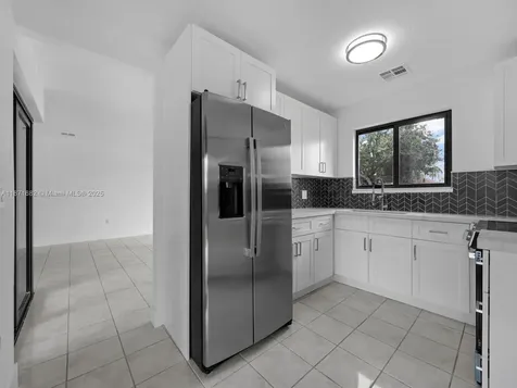 21003 SW 124th Avenue Road Miami FL 33177