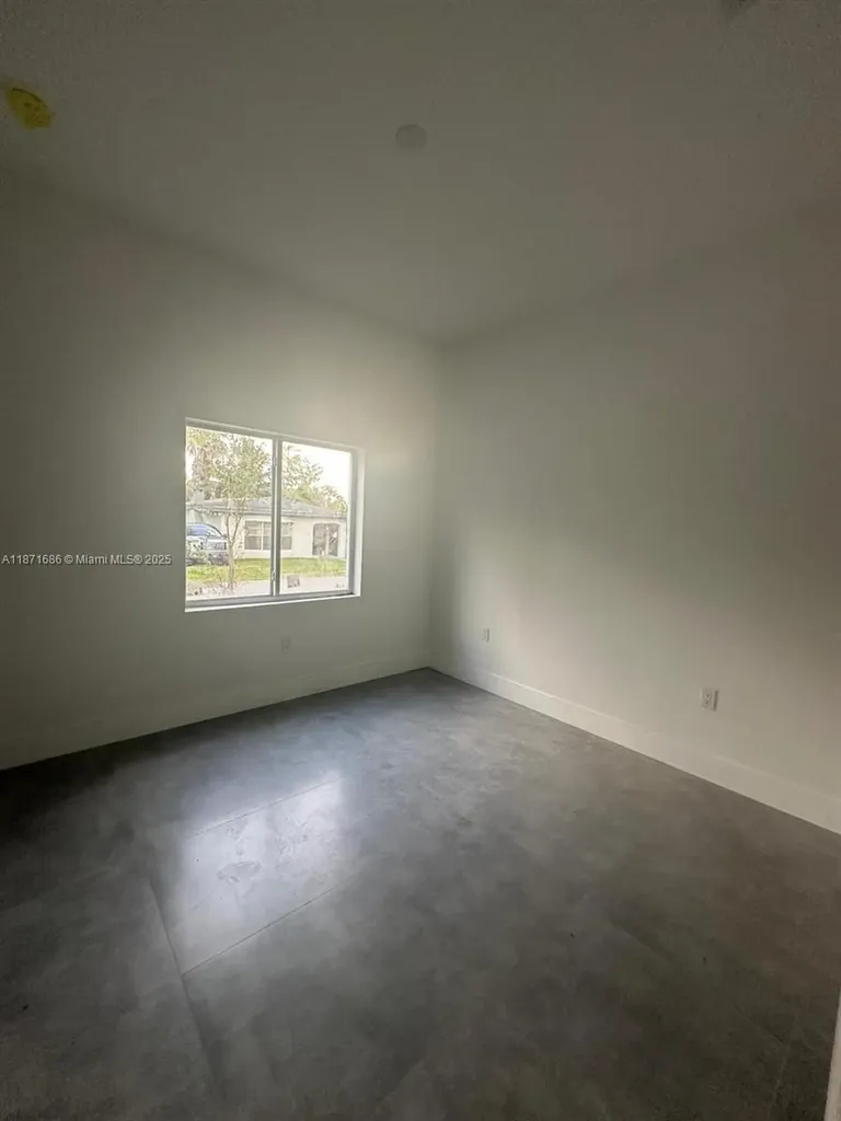 2421 NW 23rd Lane Fort Lauderdale FL 33311