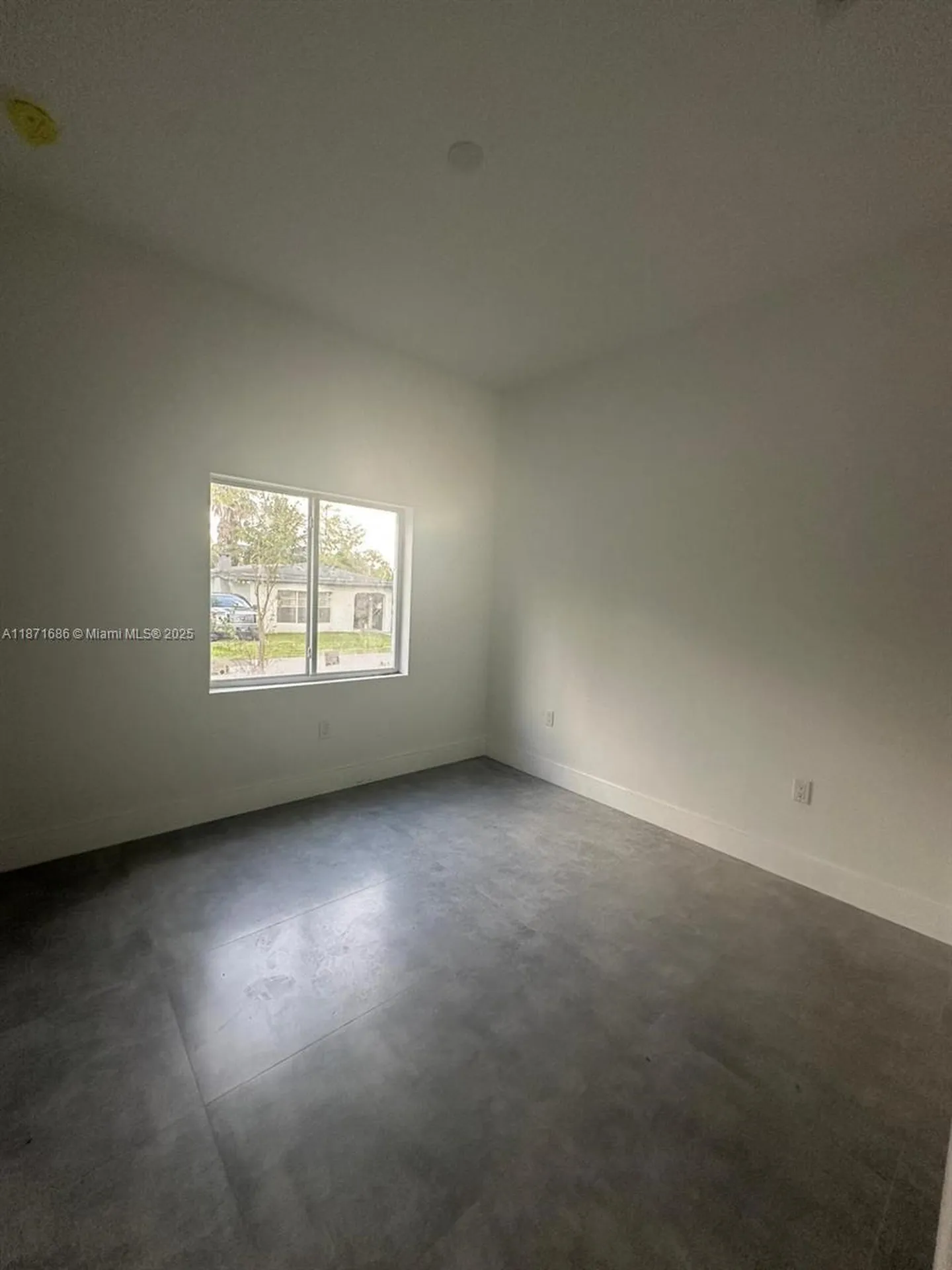 2421 NW 23rd Lane Fort Lauderdale FL 33311