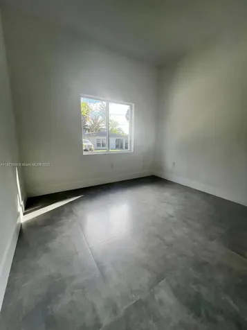 2421 NW 23rd Lane Fort Lauderdale FL 33311