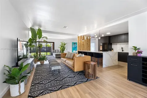 1370 71st Street Miami Beach FL 33141