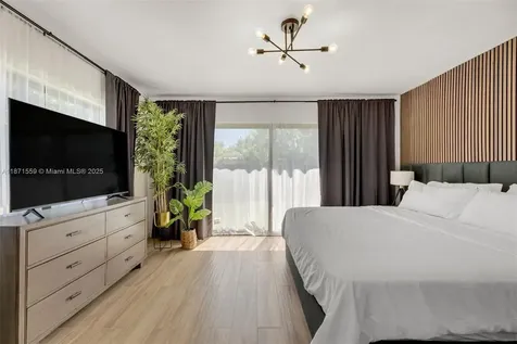 1370 71st Street Miami Beach FL 33141