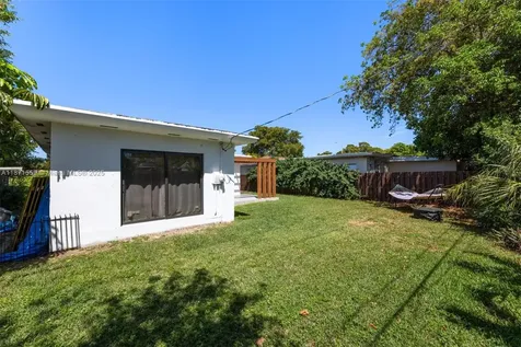 1370 71st Street Miami Beach FL 33141