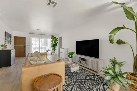 1370 71st Street Miami Beach FL 33141