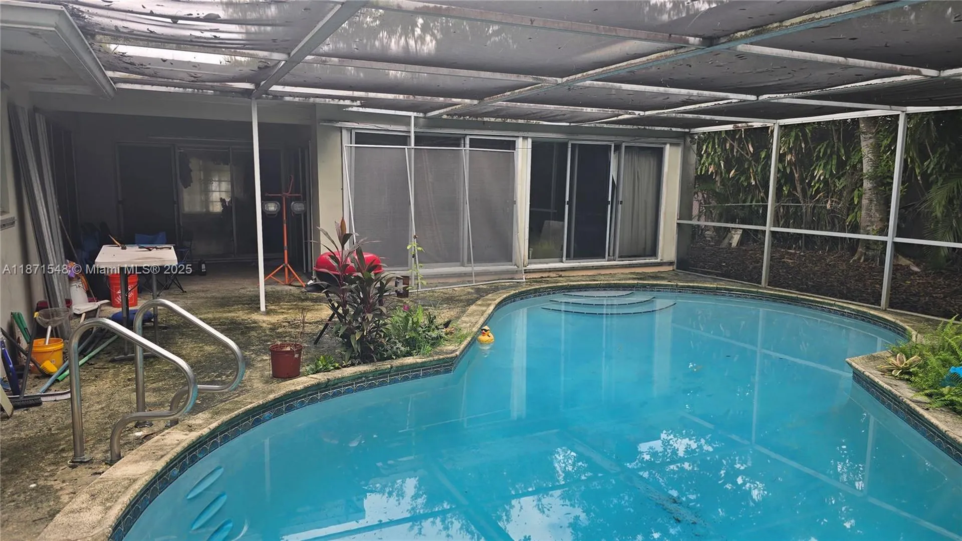 5420 Pierce Street Hollywood FL 33021