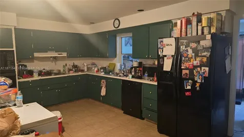 5420 Pierce Street Hollywood FL 33021
