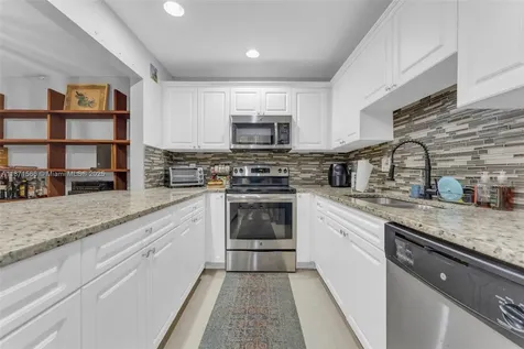 5405 Stonybrook Drive Boynton Beach FL 33437