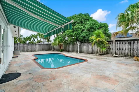 14603 SW 181st Terrace Miami FL 33177