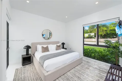 5420 SW 72nd Avenue Miami FL 33155