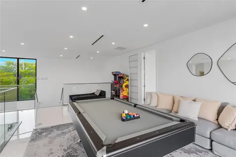 5420 SW 72nd Avenue Miami FL 33155