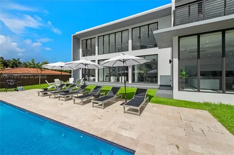 5420 SW 72nd Avenue Miami FL 33155