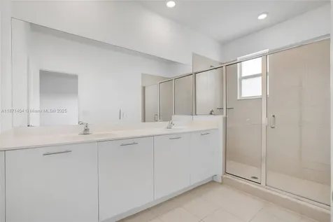12609 NW 23rd Place Miami FL 33167