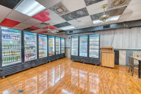 Turn-key Restaurant For Sale High Traffic Hialeah Plaza Hialeah FL 33010