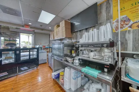 Turn-key Restaurant For Sale High Traffic Hialeah Plaza Hialeah FL 33010