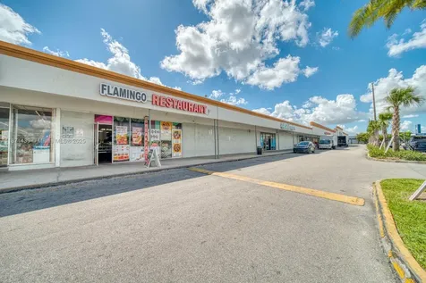 Turn-key Restaurant For Sale High Traffic Hialeah Plaza Hialeah FL 33010
