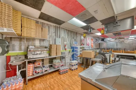 Turn-key Restaurant For Sale High Traffic Hialeah Plaza Hialeah FL 33010