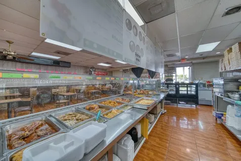 Turn-key Restaurant For Sale High Traffic Hialeah Plaza Hialeah FL 33010