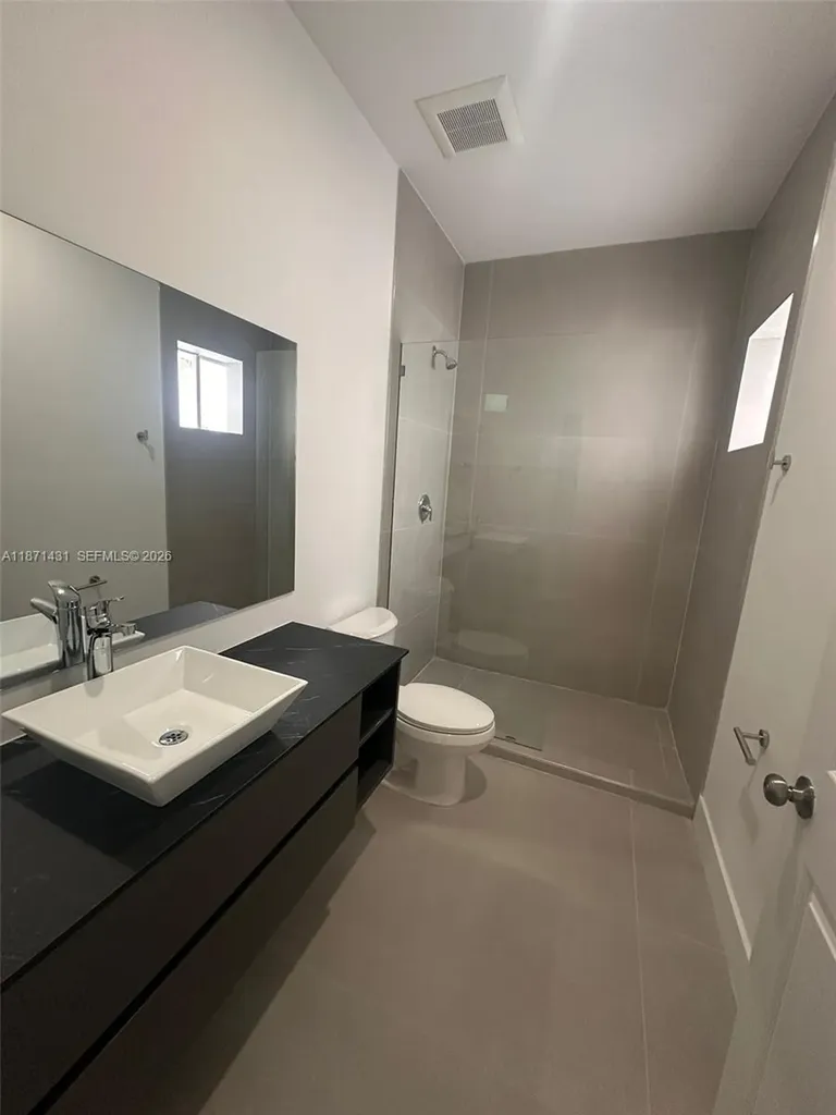 532 NW 17th Avenue Fort Lauderdale FL 33311