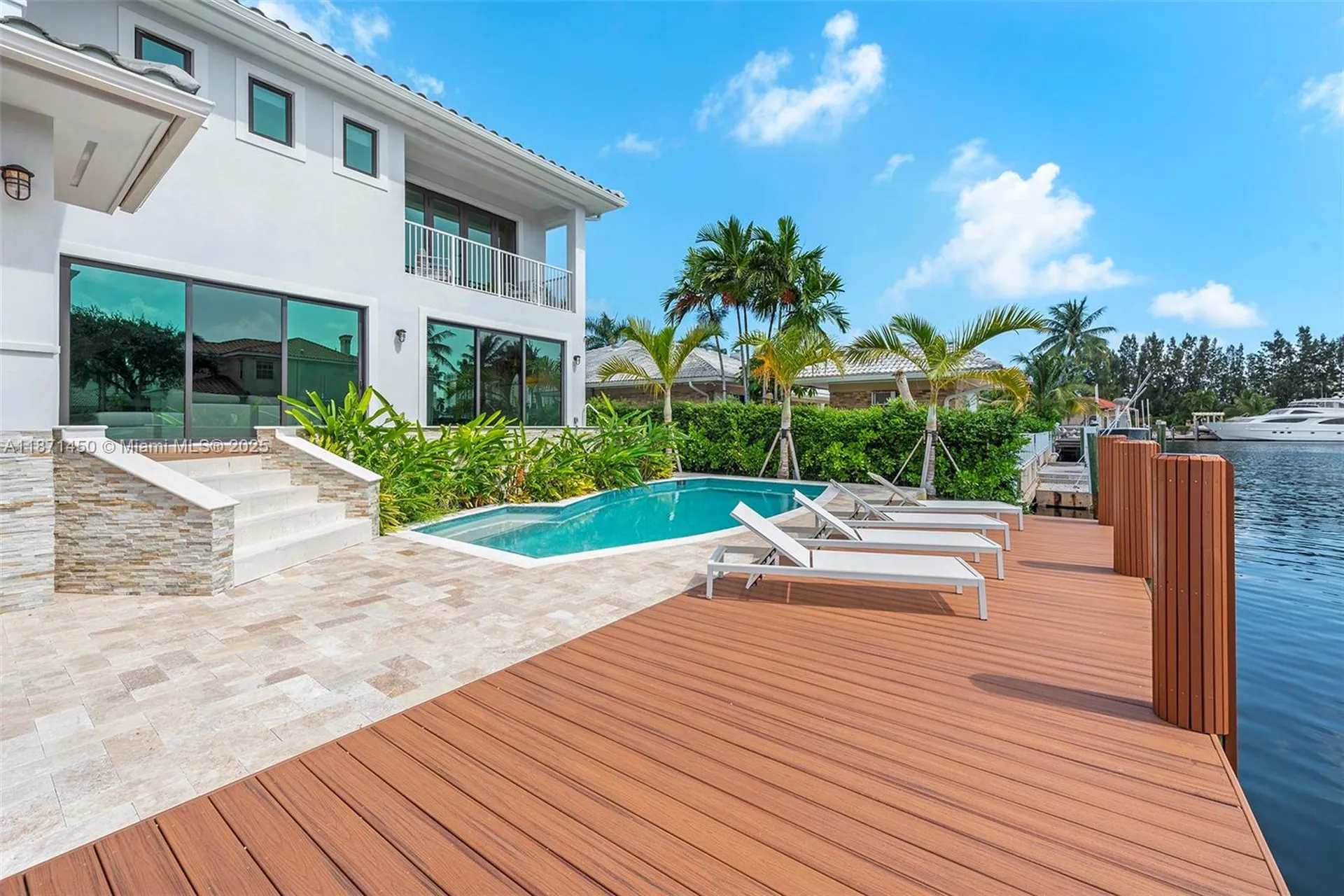 850 Washington Street Hollywood FL 33019