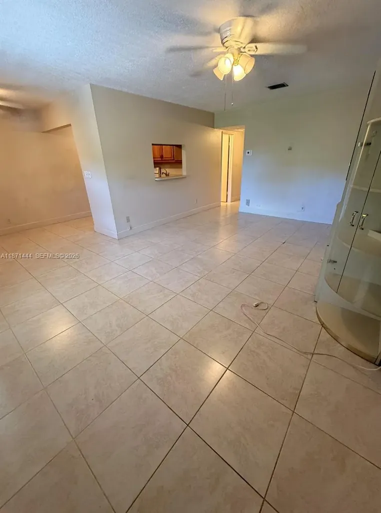 2905 Pierce Street Hollywood FL 33020