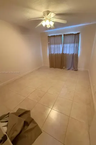 2905 Pierce Street Hollywood FL 33020