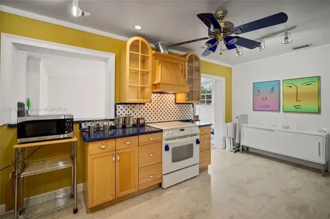 4931 SW 102nd Court Miami FL 33165