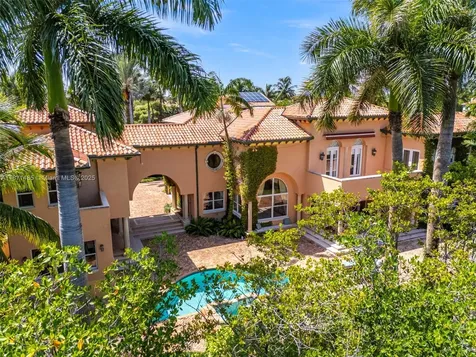 104 Paloma Drive Coral Gables FL 33143