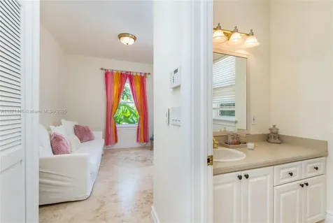 104 Paloma Drive Coral Gables FL 33143