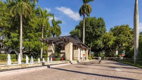 104 Paloma Drive Coral Gables FL 33143