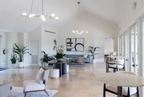 104 Paloma Drive Coral Gables FL 33143