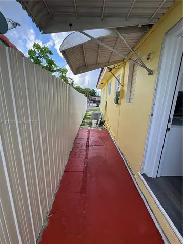 685 SE Park Drive Hialeah FL 33010