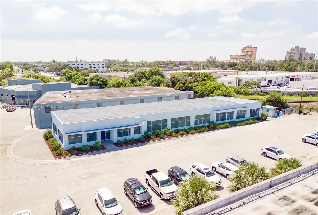 7250 NE 4th Avenue Miami FL 33138