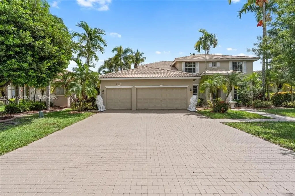 5095 NW 57th Way Coral Springs FL 33067