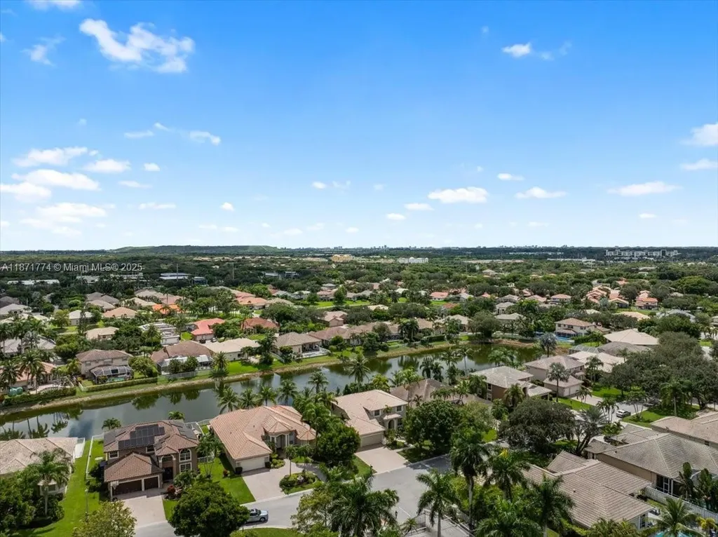 5095 NW 57th Way Coral Springs FL 33067
